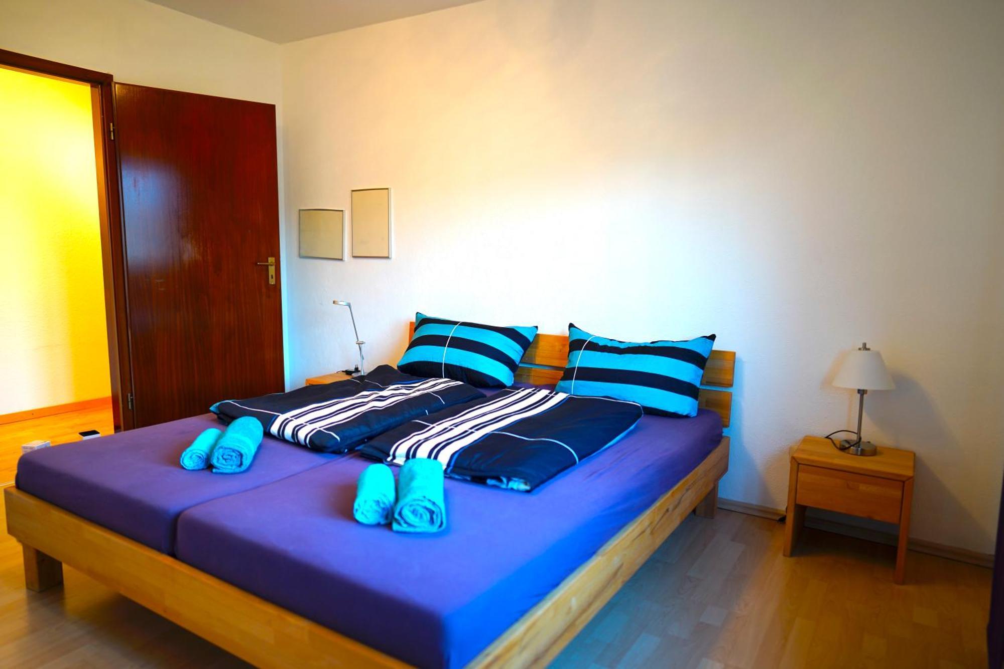Grosse Ferienwohnung, Apartment In Leimen Wehome Komfort Екстер'єр фото